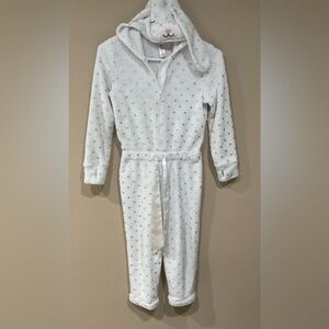 ☃️☃️Justice Child’s White Hooded Fleece Rabbit Home/Pijama, Size 6-7